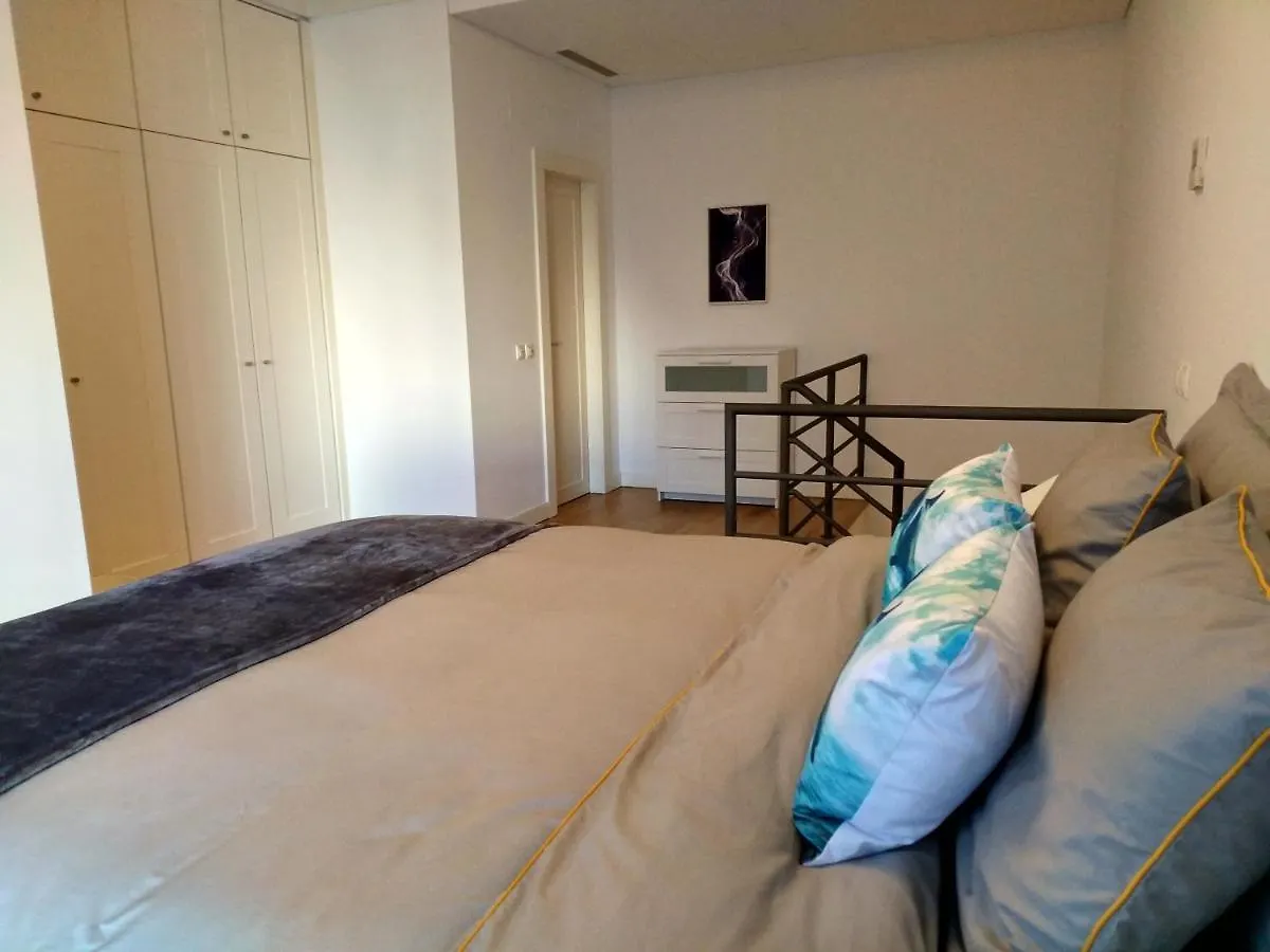 Nice Duplex Apartment With Free Pool And Garage Lisboa