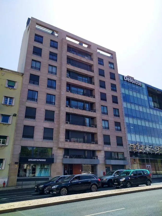 Nice Duplex Apartment With Free Pool And Garage Lisboa Portugal